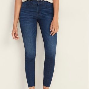 Women’s Old Navy Skinny Jeans